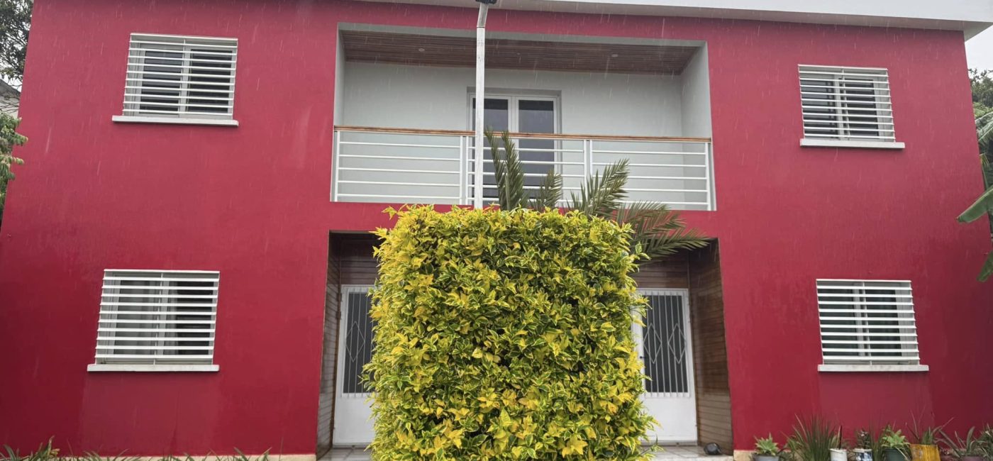 APPARTEMENT À LOUER  à Analamahintsy